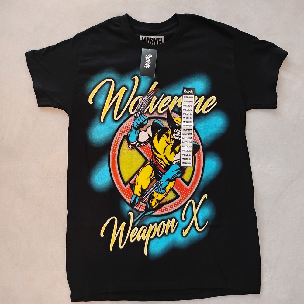 NWT Marvel Wolverine Black and Yellow Airbrush Tee Mens Size Medium
